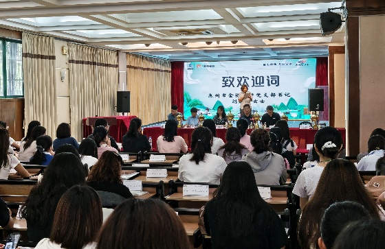 開幕式環(huán)節(jié)_副本.jpg 開幕式環(huán)節(jié)_副本.jpg